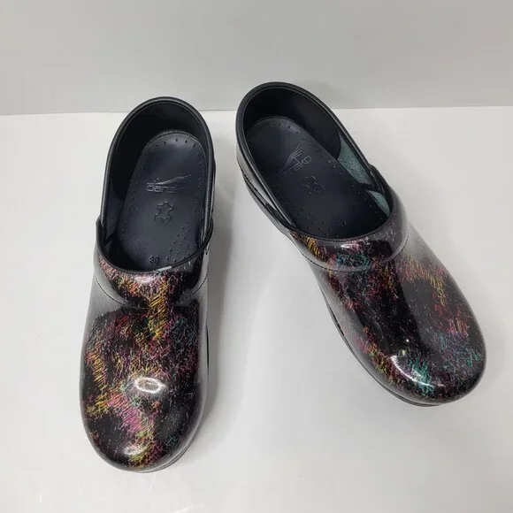 Dansko Women's Size 39 (US Size 9) Clog Shoes Slip On Multicolor - Picture 2 of 11